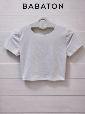 BABATON – White Cropped T-Shirt (M)
